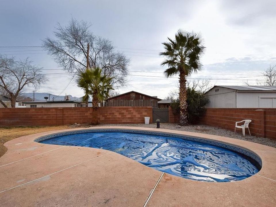 1st image of 1206 Lovers Ln