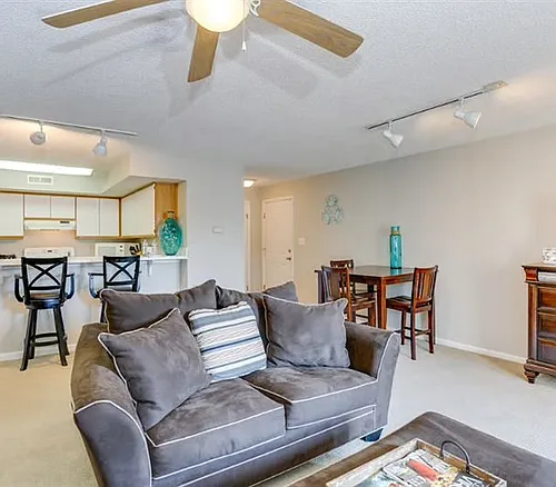 315 24th St Photo 1