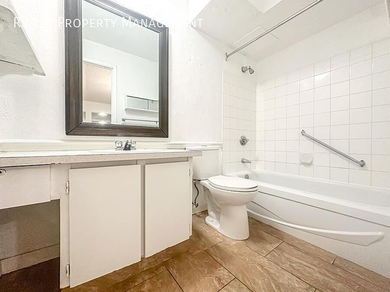 Calgary Apartment for rent - 1 Bedroom — photo 11