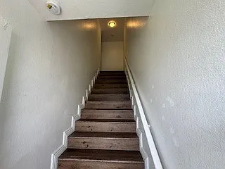 410 E. 105th St. - 410 — Photo 3