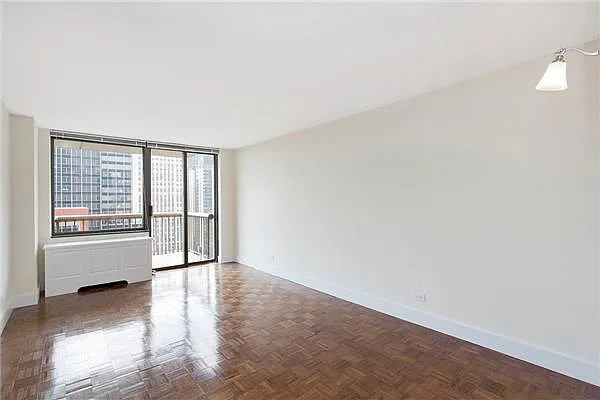 Rented by Mirador Real Estate | media 3