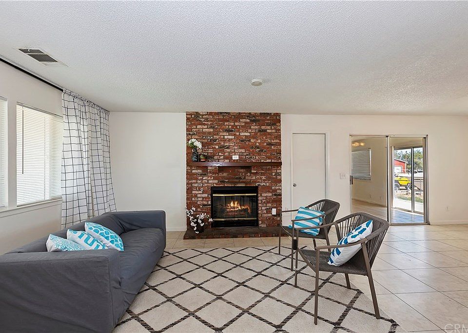 1st image of 12501 Sunny Vista Ave