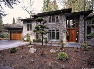 3515 Upper Dr, Lake Oswego, OR 97035