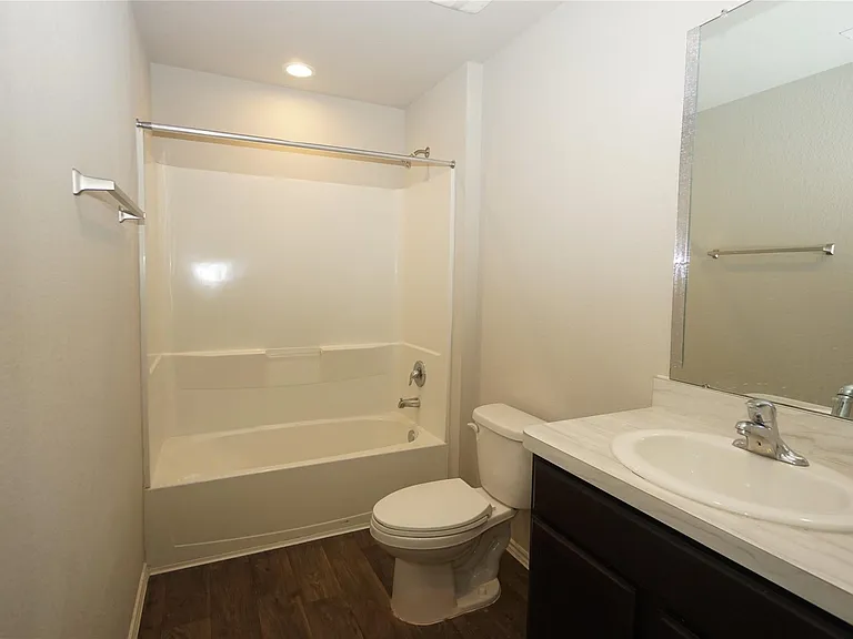 5430 Tindarey Bluff Trl — Photo 11