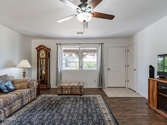 4th image of 4643 E Diablo Drive