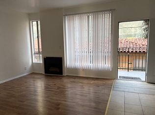 11023 Hartsook St APT 102, North Hollywood, CA 91601