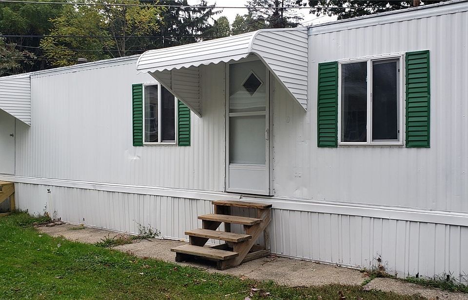 2nd image of 2305 E Waterloo Rd