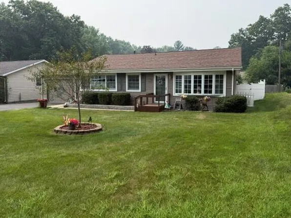 2603 Greenwood Ave, Trail Creek, IN 46360