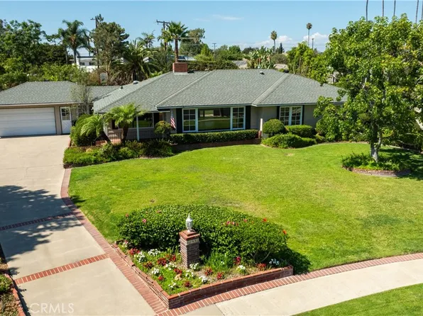 17991 Lassen Dr, Santa Ana, CA 92705