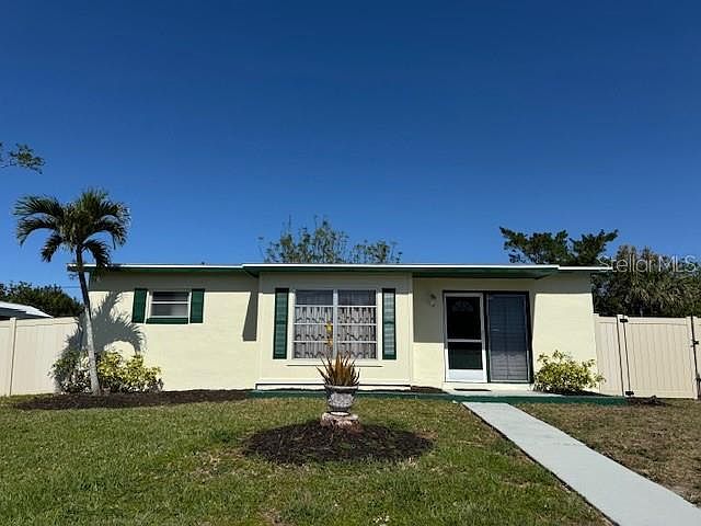 1st image of 22146 CATHERINE AVENUE