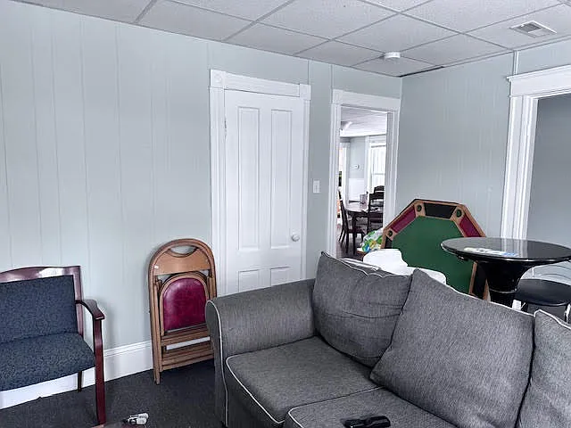 19 Gardner Ave #2 — Photo 9