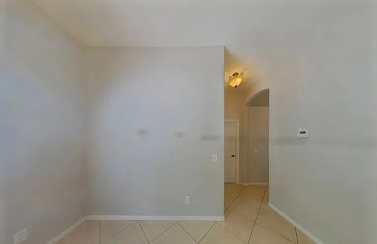 3 bed, 1864 sqft, $2,256 — Photo 3