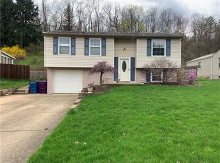 835 Key West Dr, Pittsburgh, PA 15239