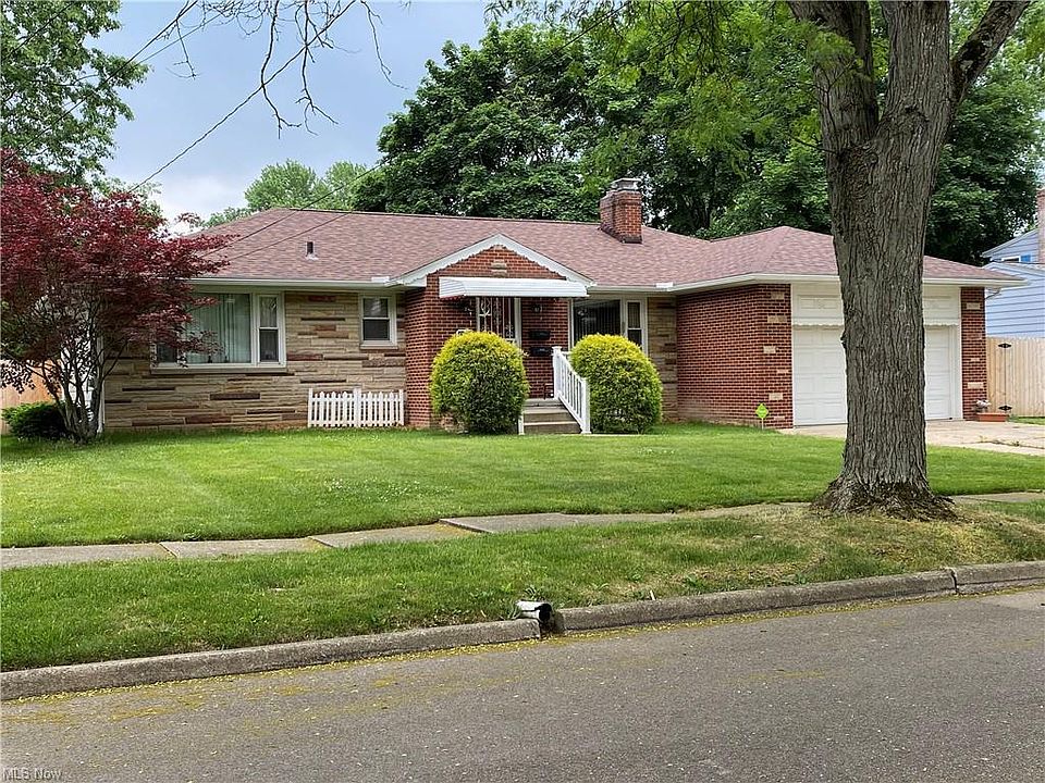 1st image of 1124 Courtleigh Dr