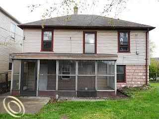 5th image of 37 Marie St