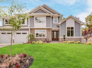 5 Godfrey Pl, Cresskill, NJ 07626