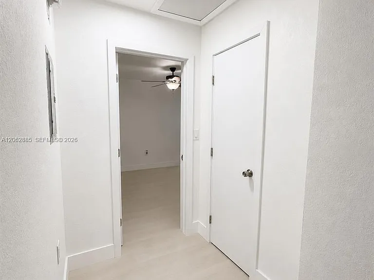 2829 SW 32nd Ct #2 — Photo 18
