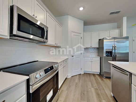 4th image of 206 Argea Dr