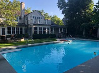 880 Private Rd, Winnetka, IL 60093