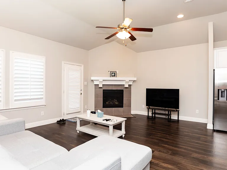 761 Gray Wolf Dr — Photo 35