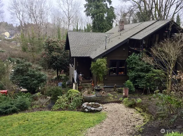 6127 35th Avenue S, Seattle, WA 98118