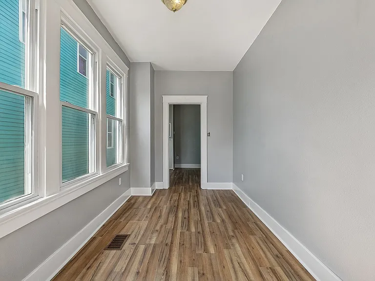 2820 General Pershing St — Photo 3