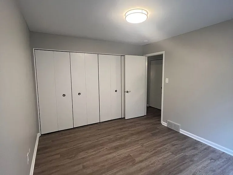 550 Rosewood St — Photo 10