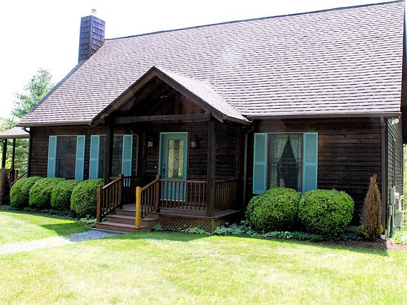 2nd image of 625 Hummingbird Ln