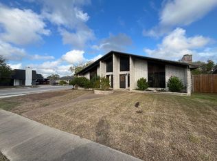 5050 Wingfoot Ln #B, Corpus Christi, TX 78413