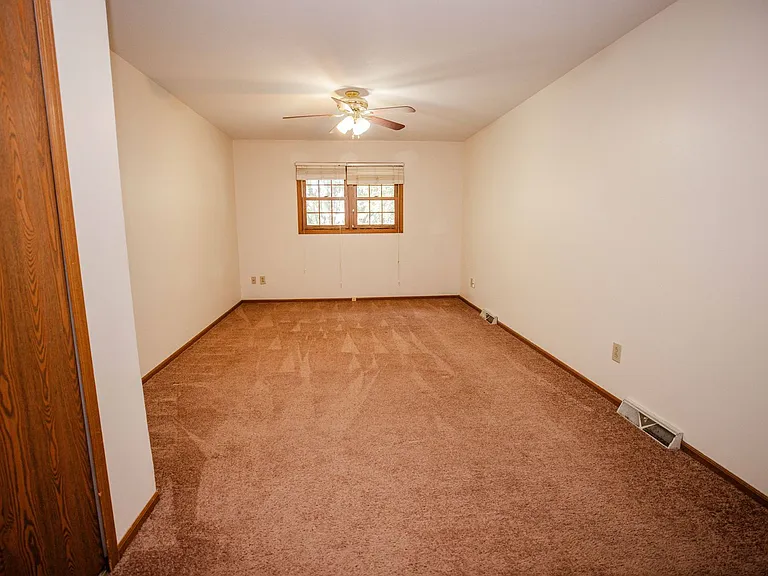 4208 Foxfire Ct — Photo 11