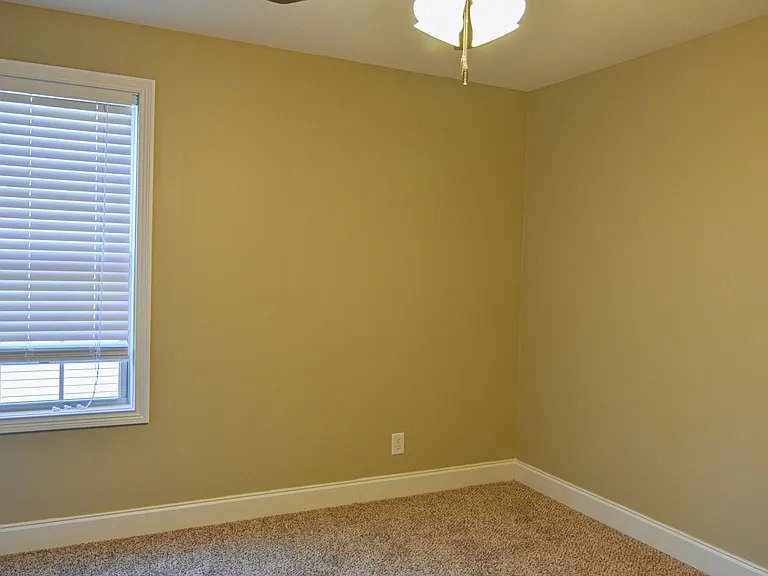 3640 Fox Tail Dr — Photo 13