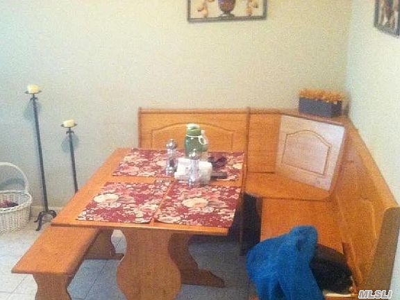 3rd image of 185 Pointe Cir N