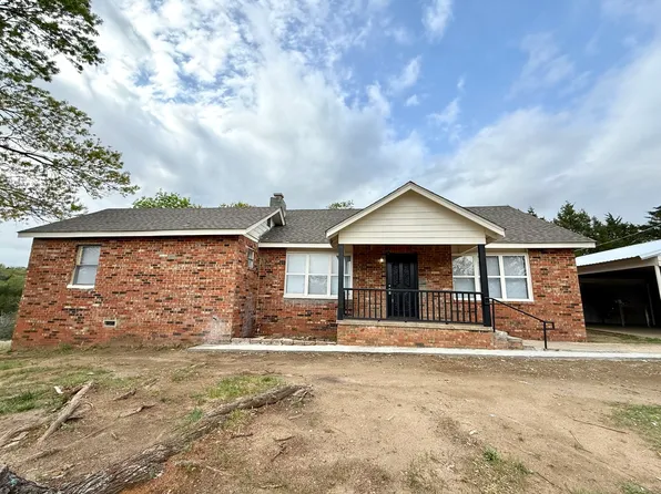 1125 W Easy St, Tishomingo, OK 73460