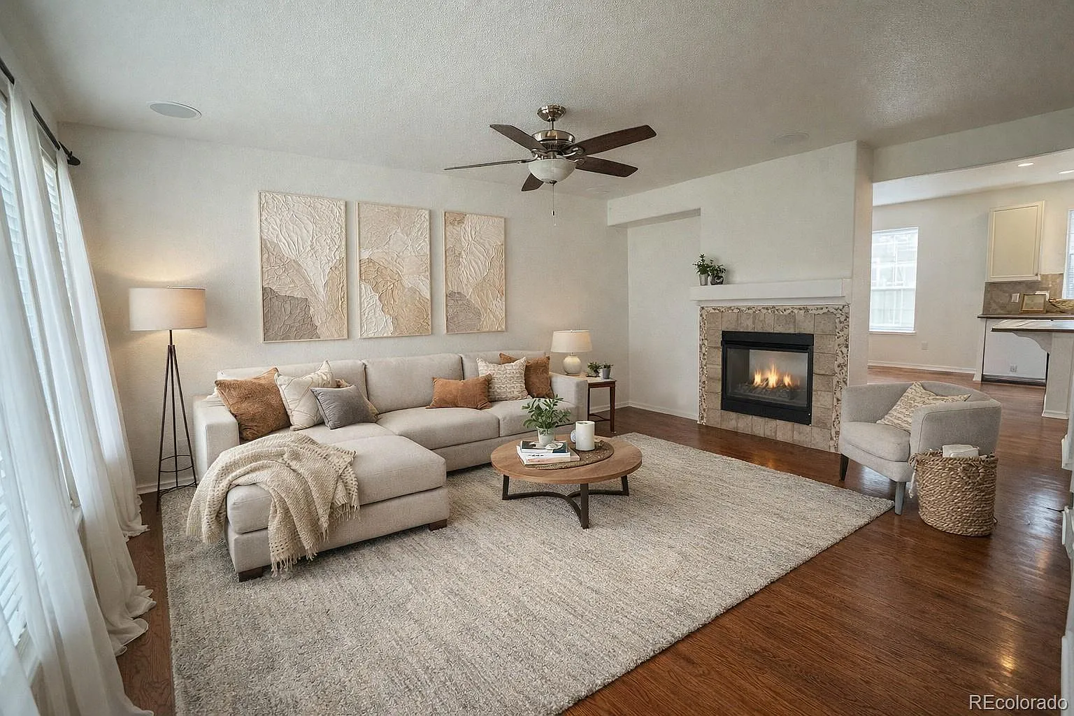 2 bed, 2.5 bath, 1443 sqft, $2,595 — Photo 4