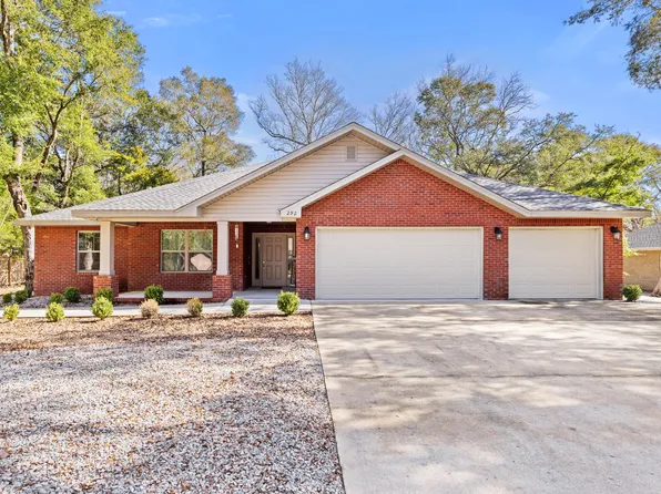 292 Hickory St, Freeport, FL 32439