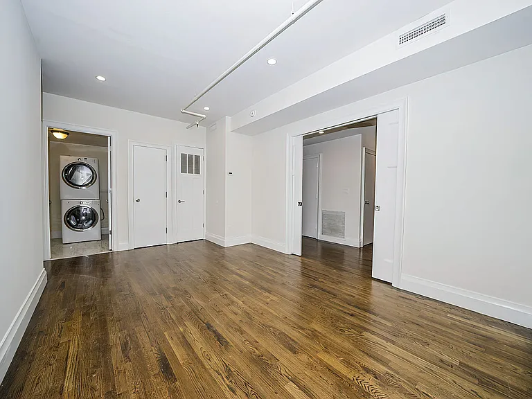 120 S 2nd St #3A — Photo 10