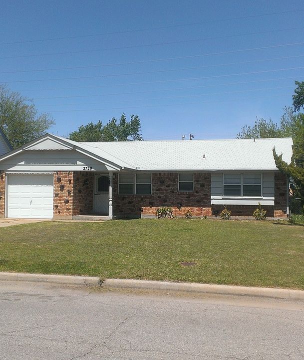 1st image of 2729 SW 82nd St