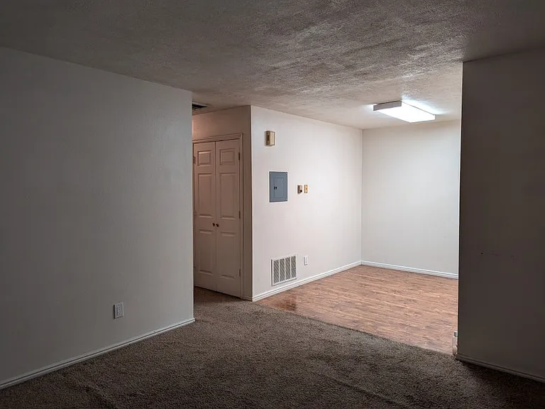 247 N 200 E #1 — Photo 3