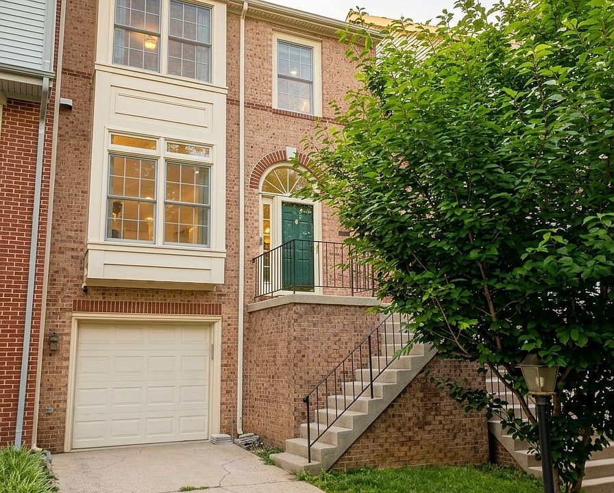 1st image of 11908 Matthews Ct