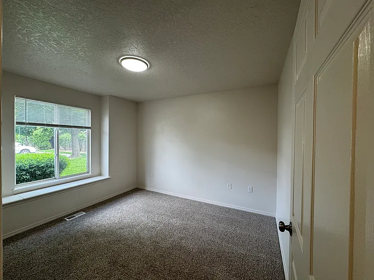 4343 W Rose Hill St #4301-202 — Photo 8