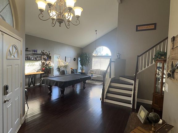 3rd image of 513 Westerville Ct