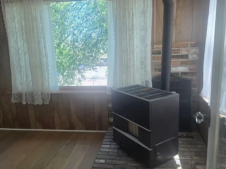 70 Pine St — Photo 8