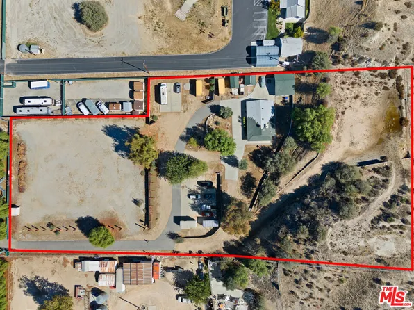 16166 Sierra Hwy, Saugus, CA 91390