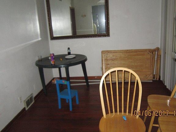 4th image of 462 W Princeton Ave