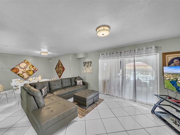 4th image of 13523 SW 63rd Ln #13523