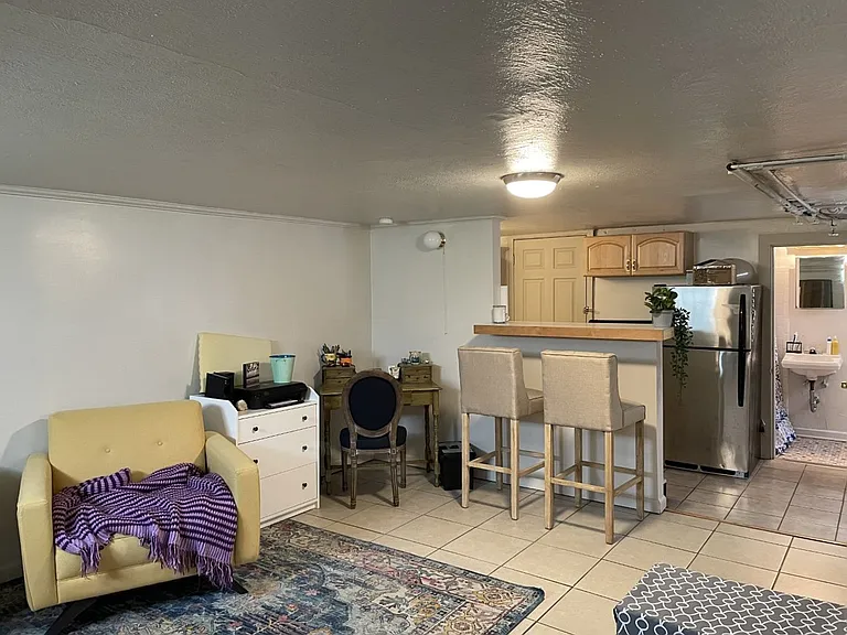 3642 Edwards — Photo 7