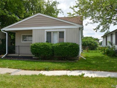 19782 Nicke St, Clinton Township, MI, 48035