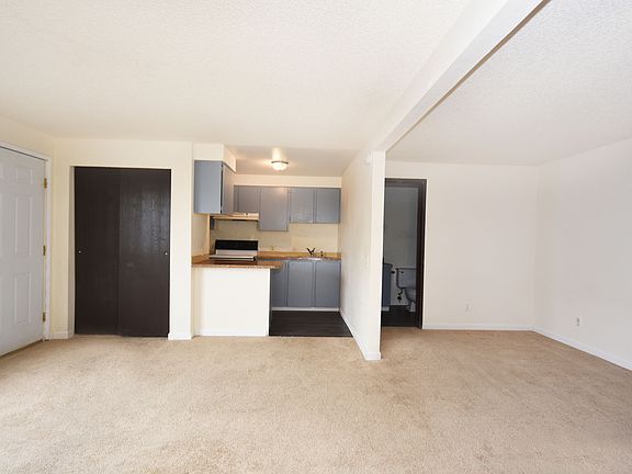 4th image of 1525 N 16th Ave