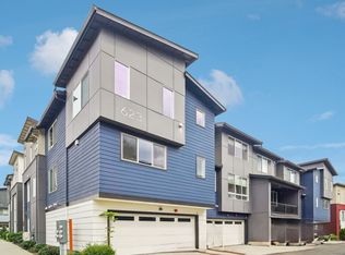 623 238th Pl SE #B, Bothell, WA 98021