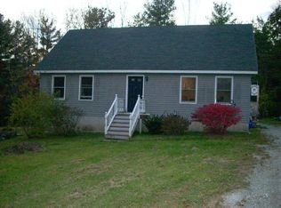 45 Davis St, Lee, MA 01238